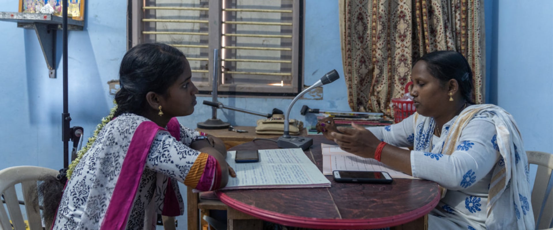 Empowering Local Voices: How Community Radio Stations In West-Central, Florida Amplify Authentic Narratives