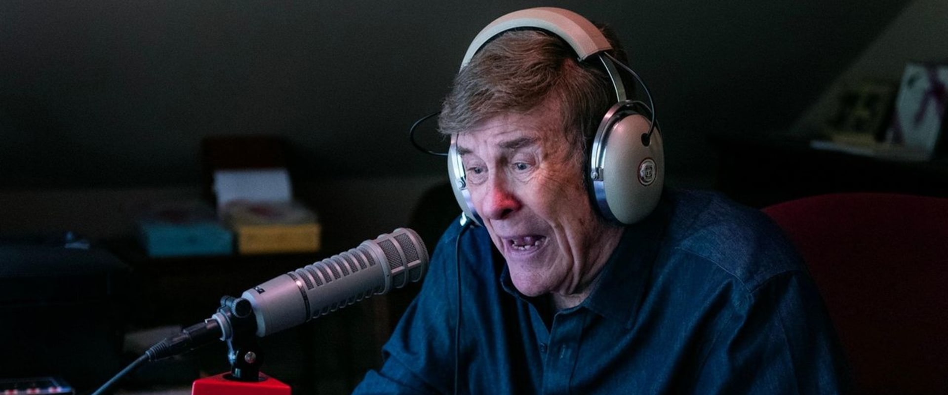 The Impact of the Internet on Local Community Radio Stations in West-Central Florida