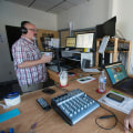 What Types of Content Do Community Radio Stations in West-Central Florida Broadcast?