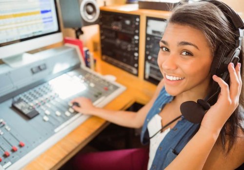 Advertising on a Community Radio Station in West-Central Florida: Maximizing Reach and Impact